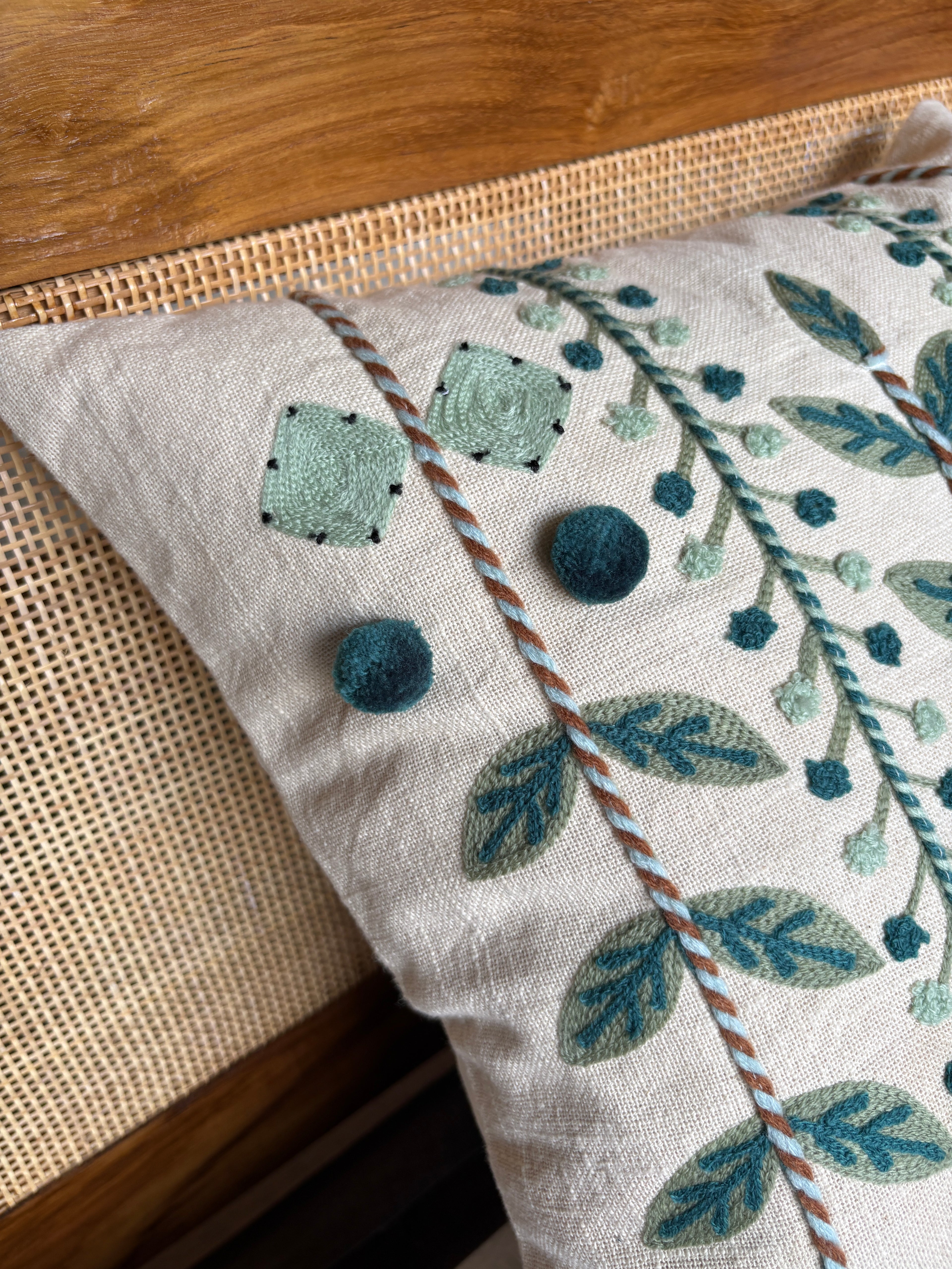 AARI EMBROIDERED CUSHION COVER – 16x16 INCH