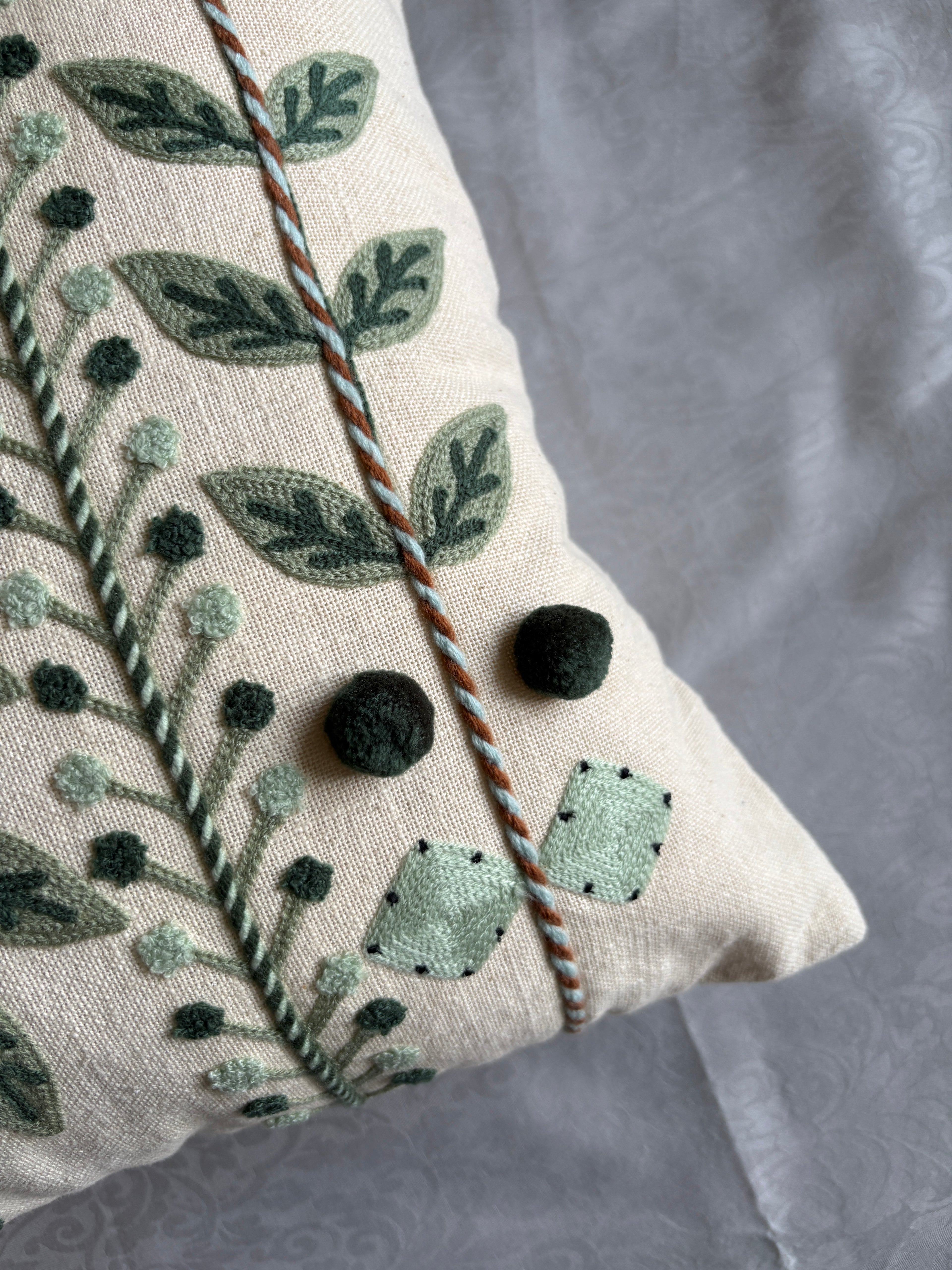 AARI EMBROIDERED CUSHION COVER – 16x16 INCH