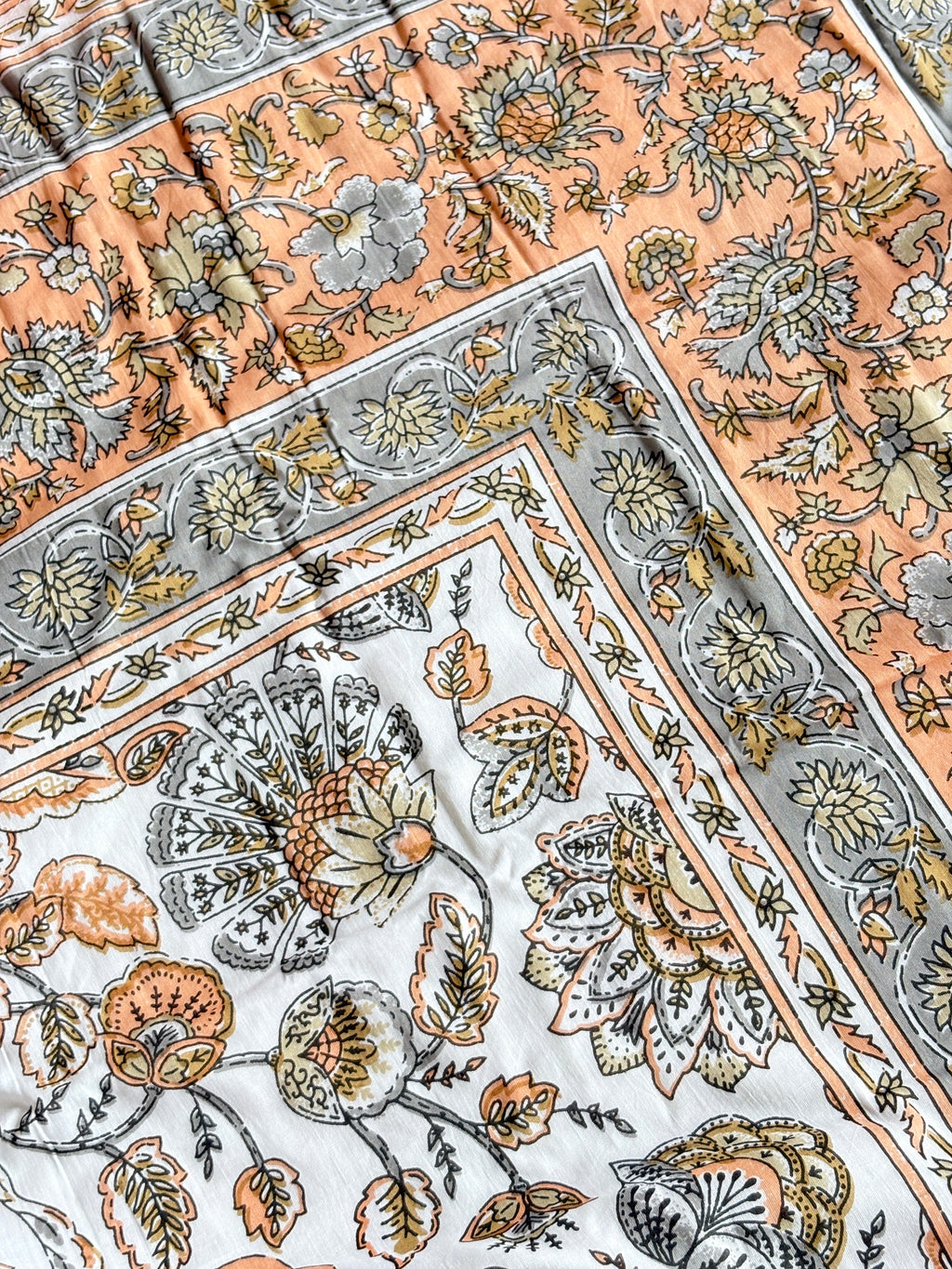 Dohars & Quilt/HANDBLOCK