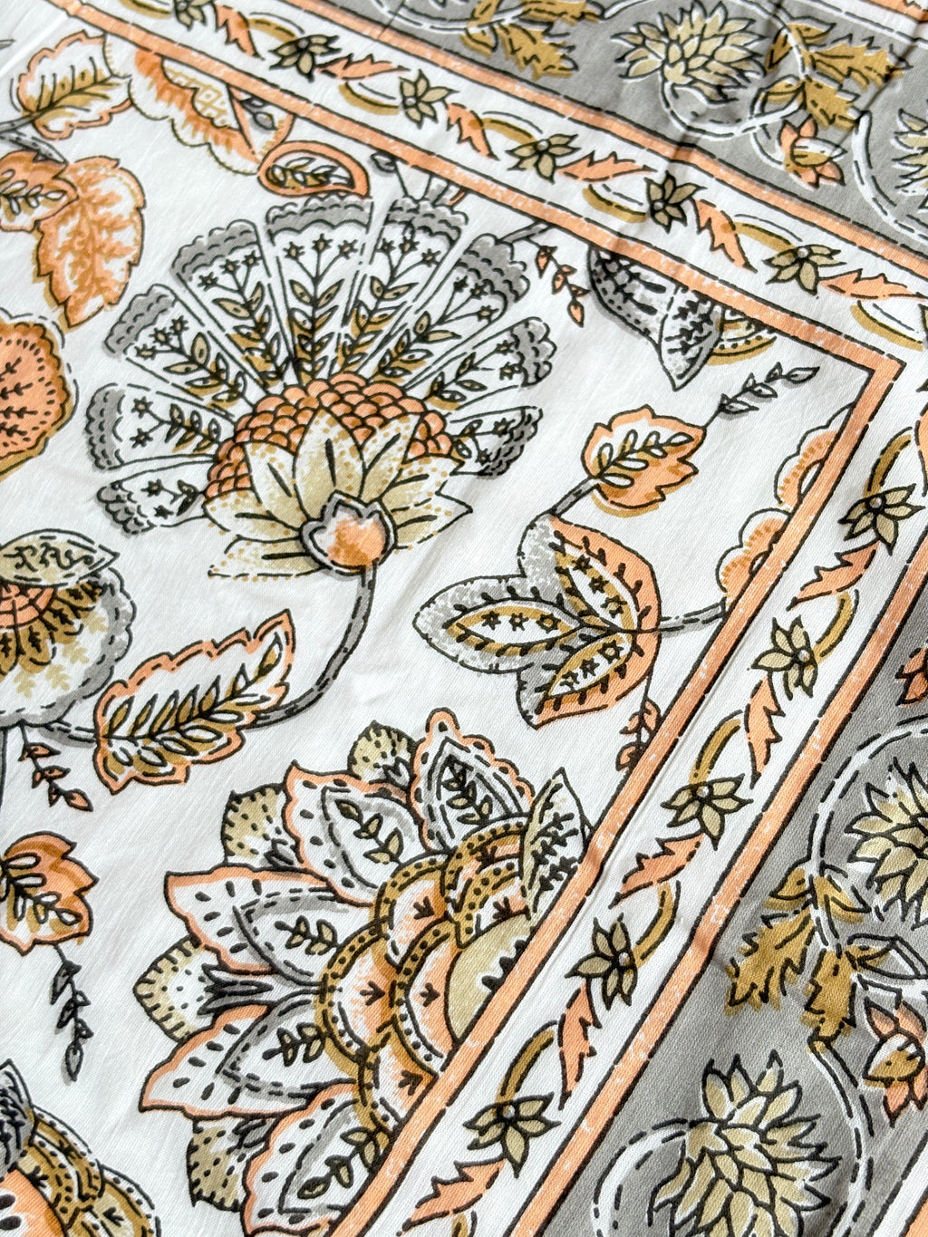 Dohars & Quilt/HANDBLOCK