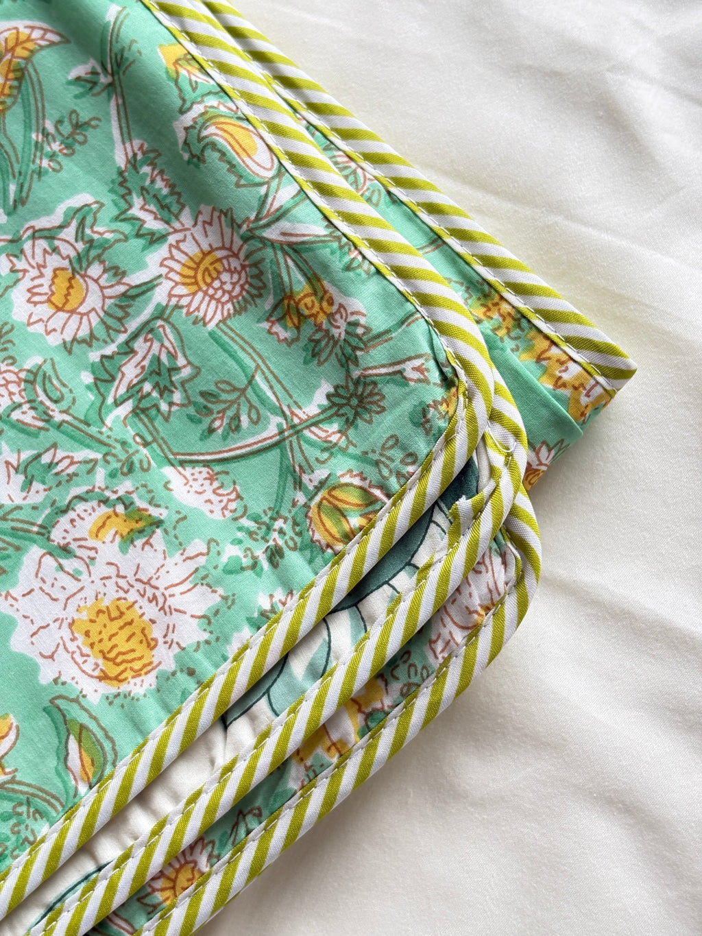 Dohars & Quilt/HANDBLOCK