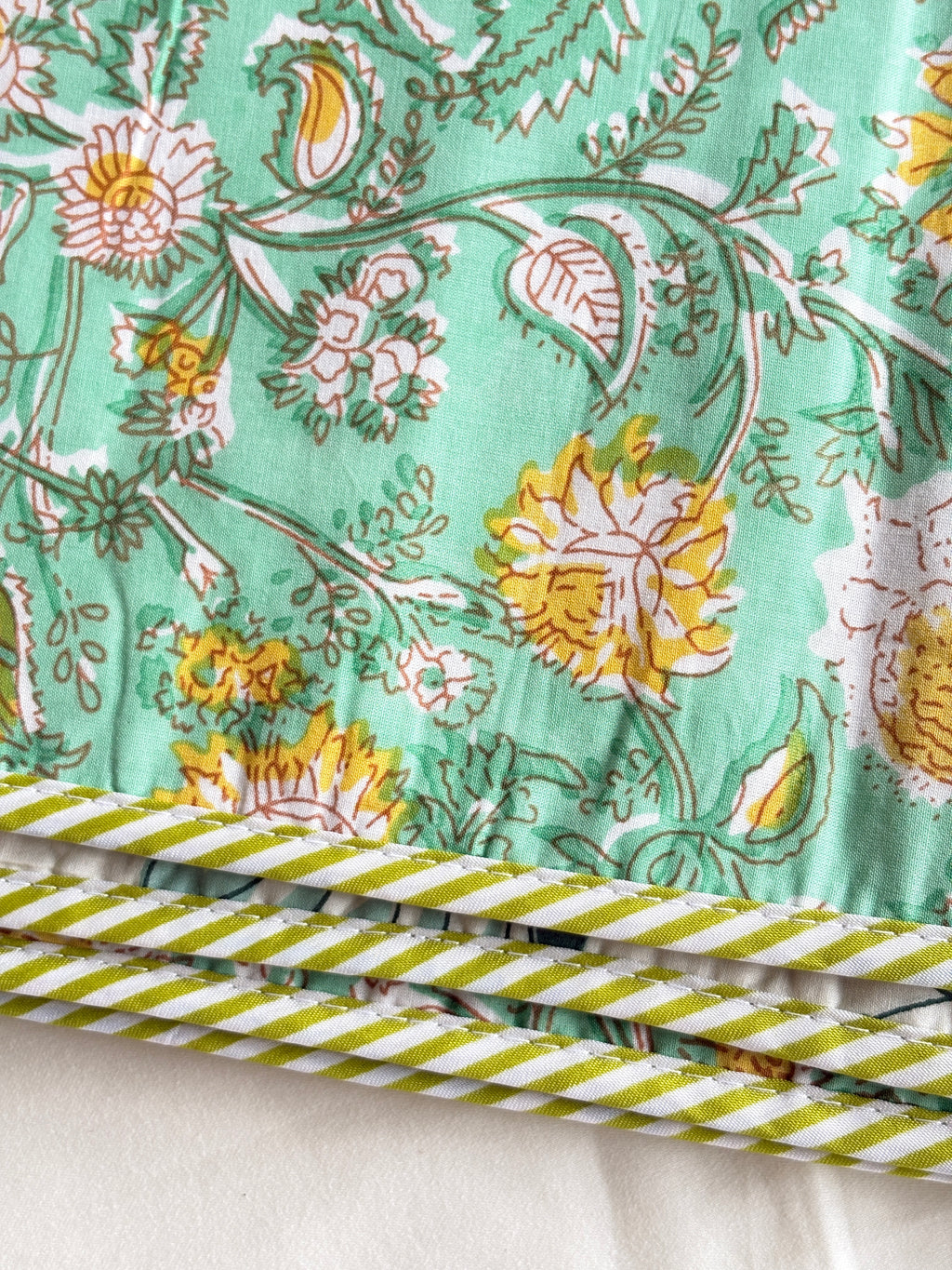 Dohars & Quilt/HANDBLOCK