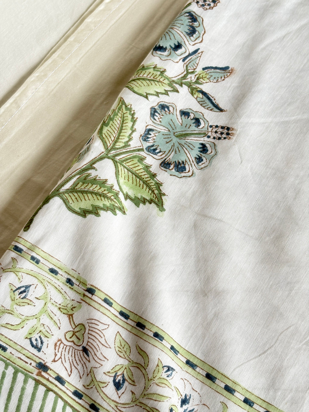 Dohars & Quilt/HANDBLOCK