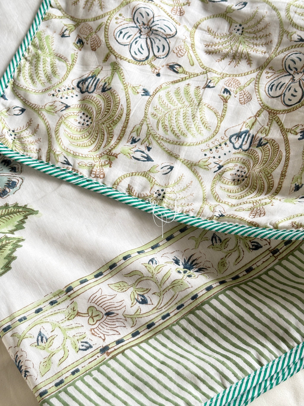 Dohars & Quilt/HANDBLOCK