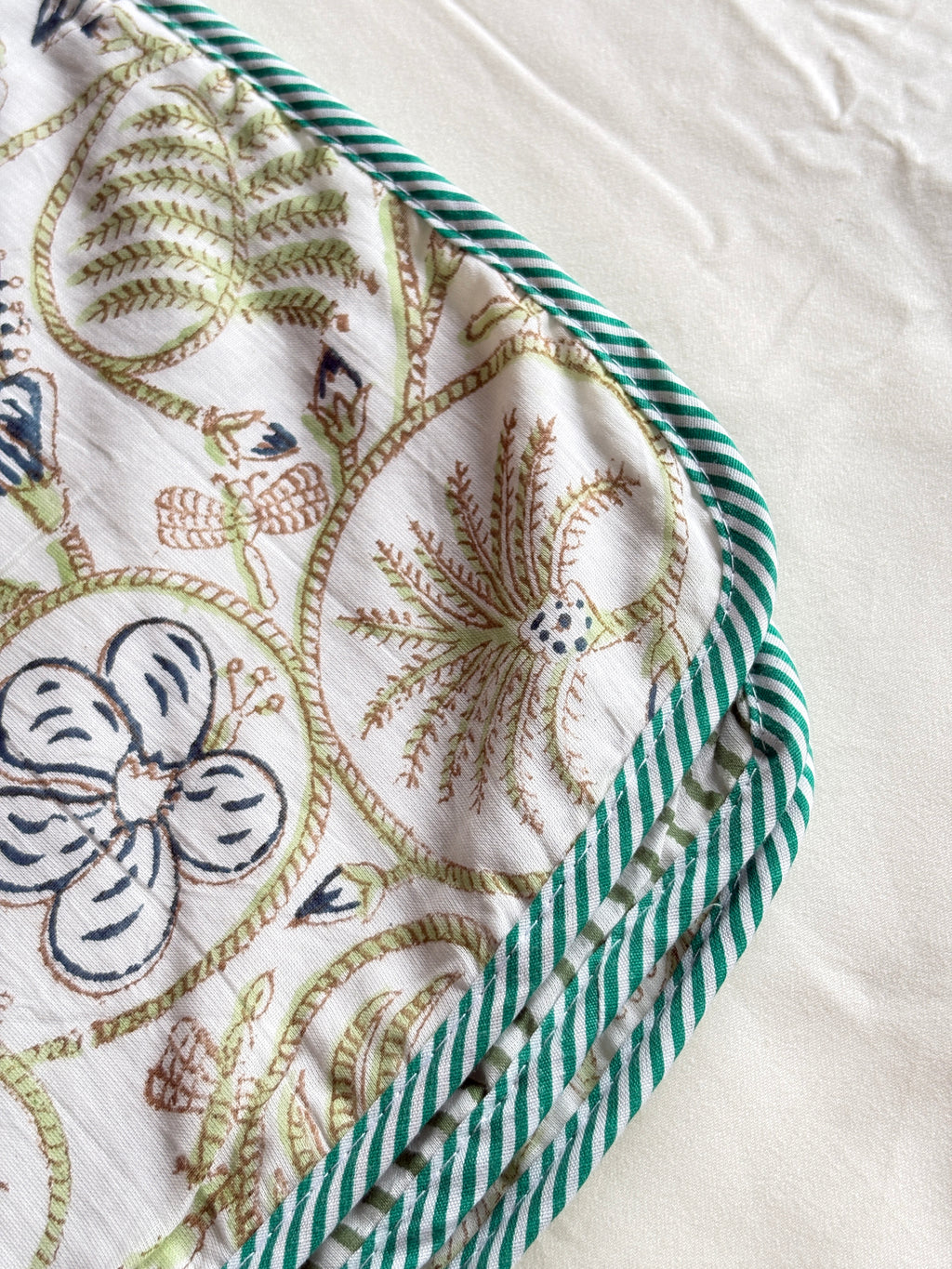 Dohars & Quilt/HANDBLOCK