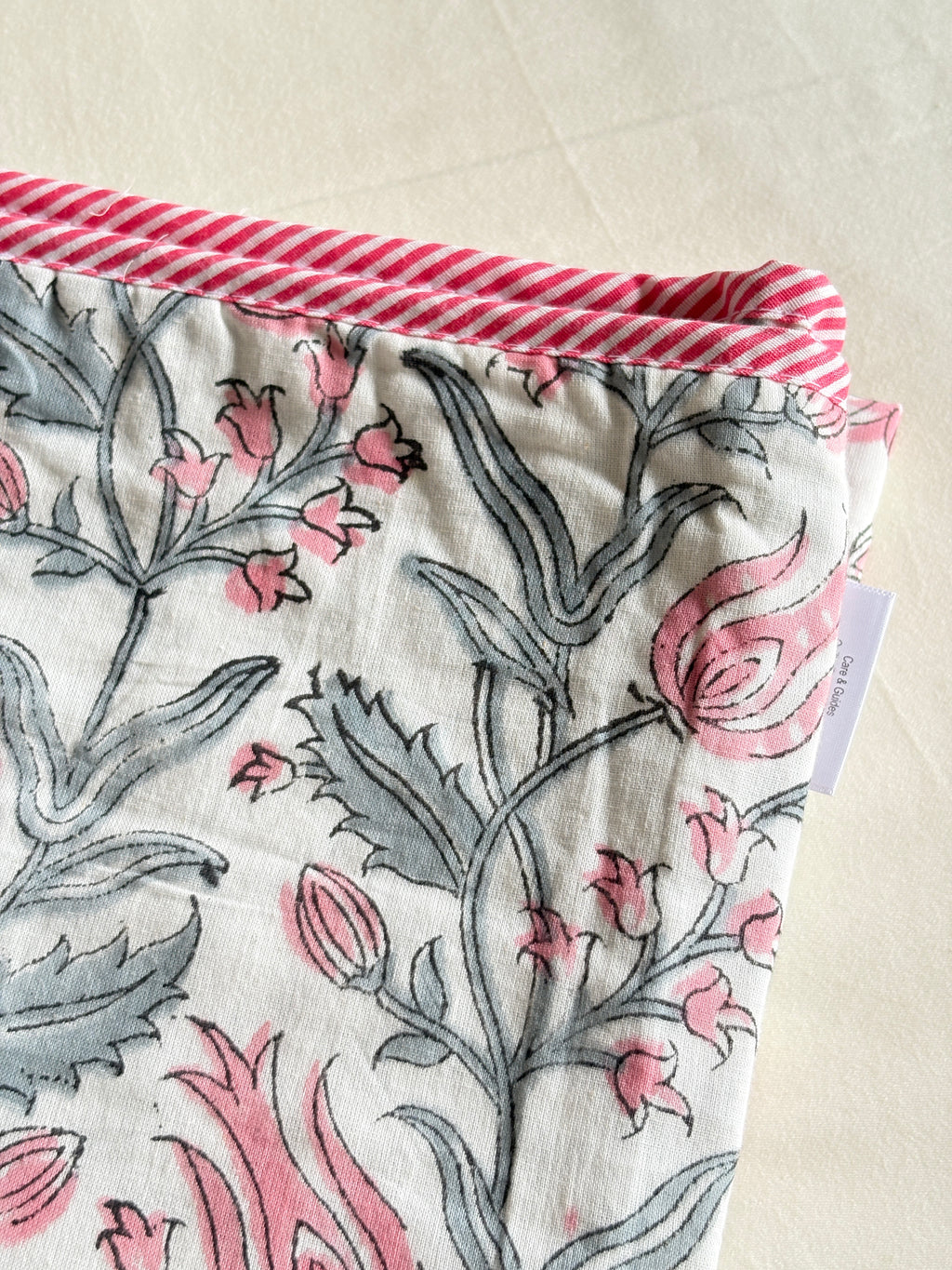 Dohars & Quilt/HANDBLOCK