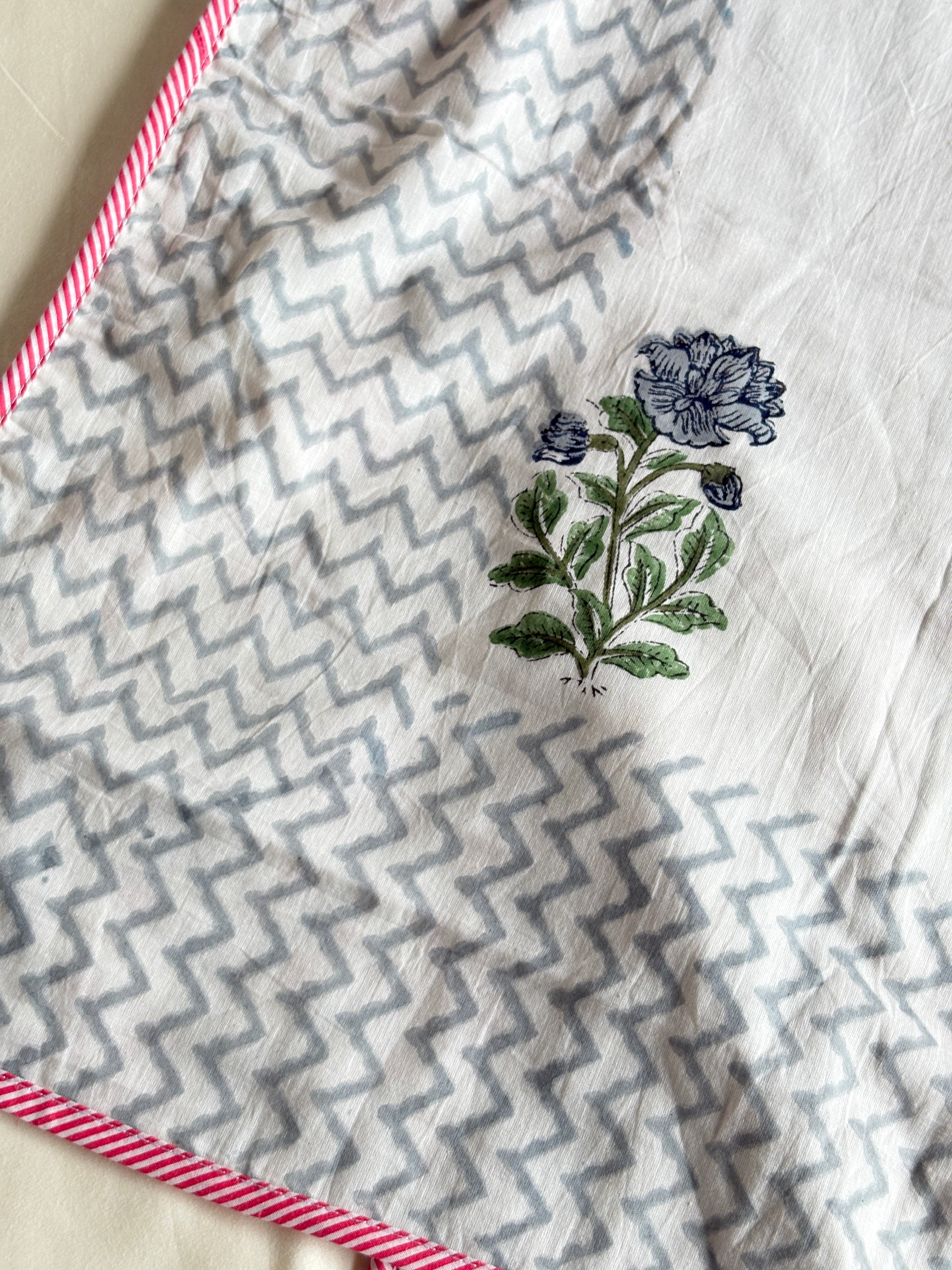 Dohars & Quilt/HANDBLOCK